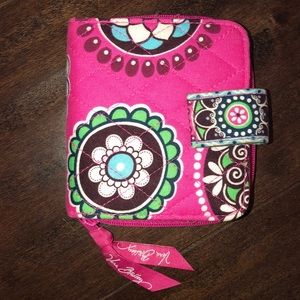 Pink Vera Bradley Wallet “Cupcakes Pink”